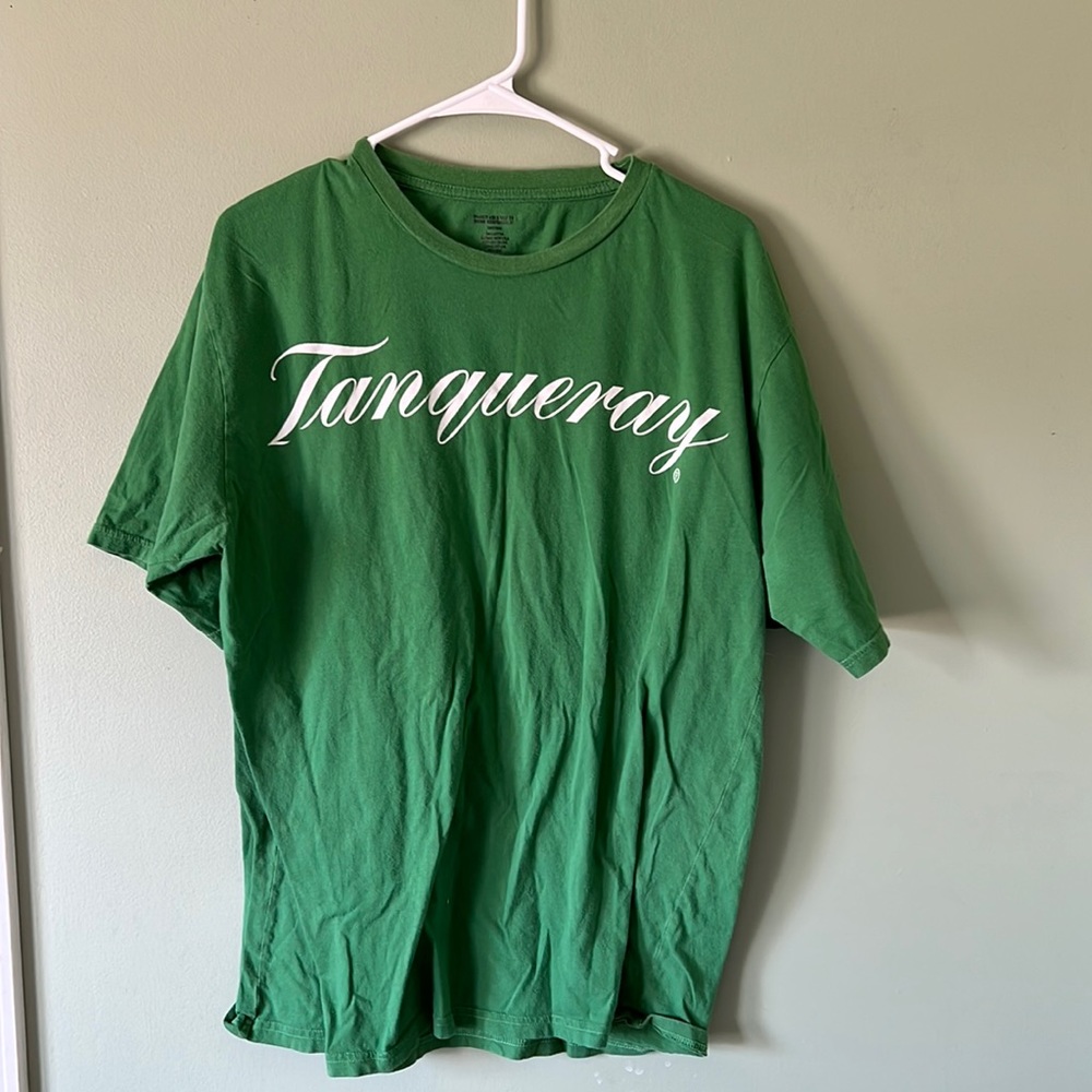 Tangueray T-shirt size Large